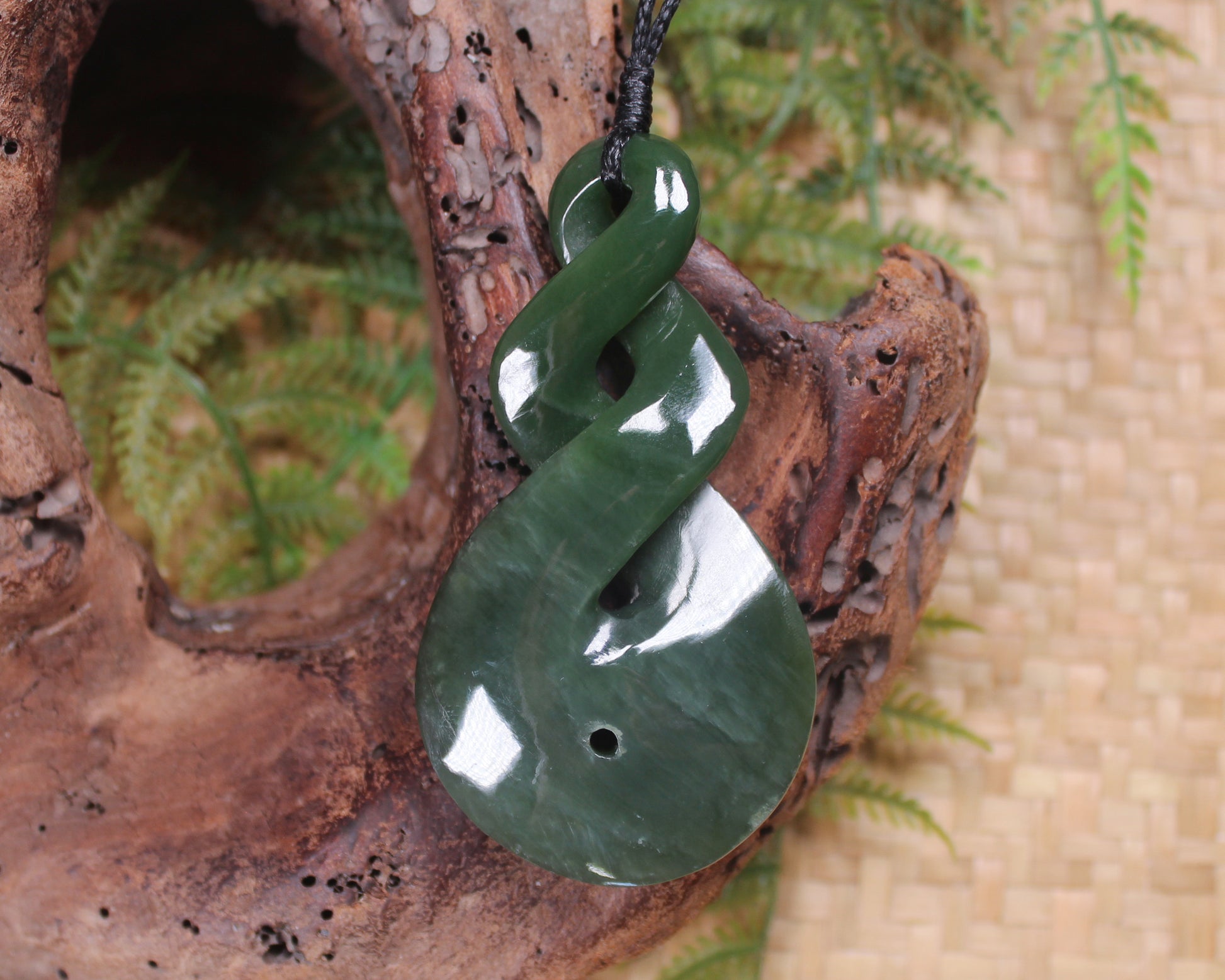 Koru Twist carved from Inanga Pounamu - NZ Greenstone