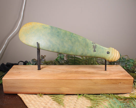 Mere or Patu Pendant carved from Flower Jade Pounamu - NZ Greenstone