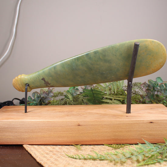 Mere or Patu Pendant carved from Flower Jade Pounamu - NZ Greenstone