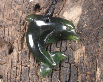 Dolphin or Aihe Pendant - Tangiwai Pounamu - NZ Greenstone