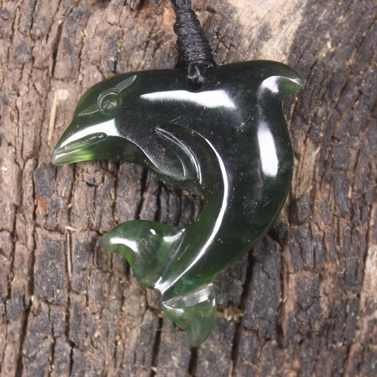 Dolphin or Aihe Pendant - Tangiwai Pounamu - NZ Greenstone