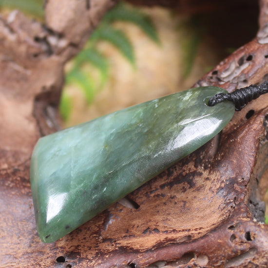 Inanga Pounamu Toki