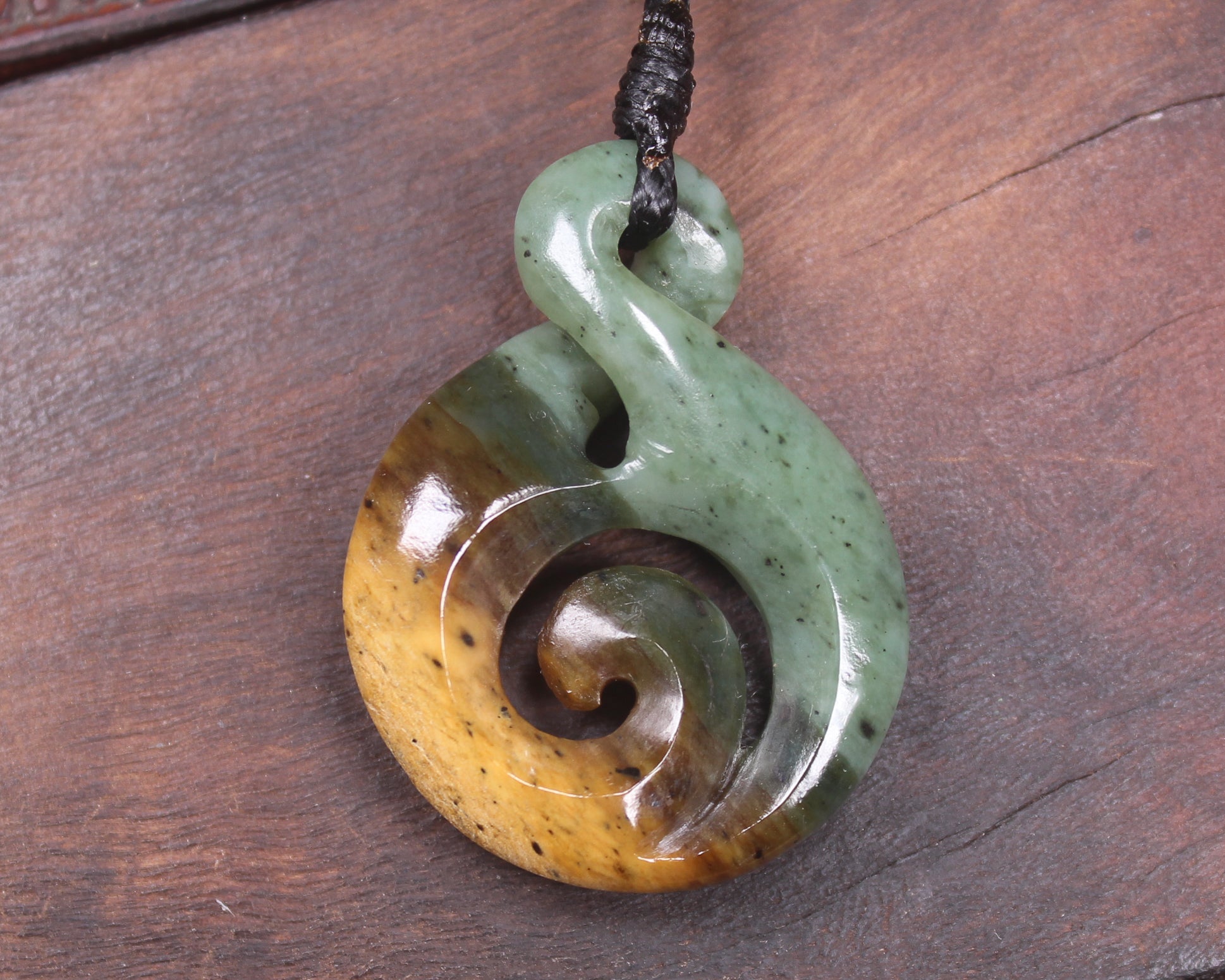 Flower Jade Koru Twist Pounamu - NZ Greenstone
