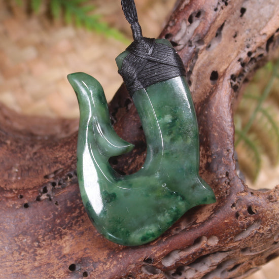 Hei Matau or Fish Hook carved from Kawakawa Pounamu - NZ Greenstone