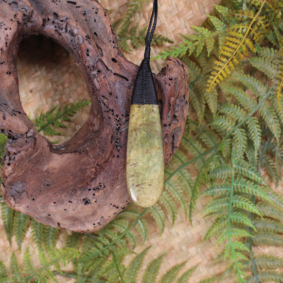 Roimata Teardrop carved from Rimu Pounamu - NZ Greenstone