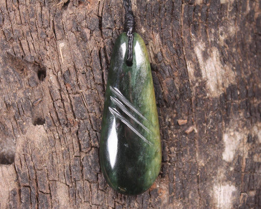 Flower Jade Pounamu - NZ Greenstone