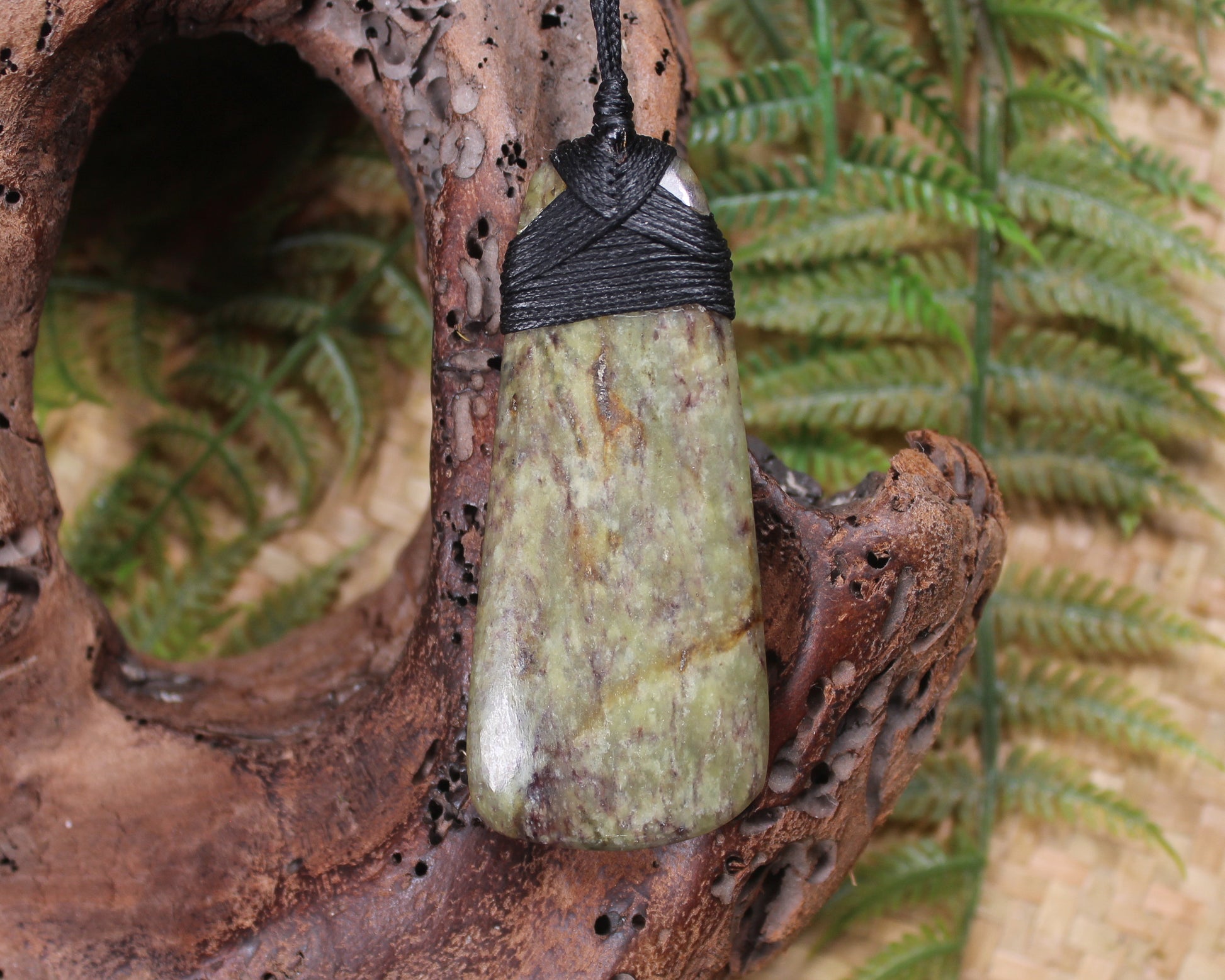 Hapopo Pounamu Toki