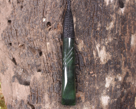 Kawakawa Pounamu Toki