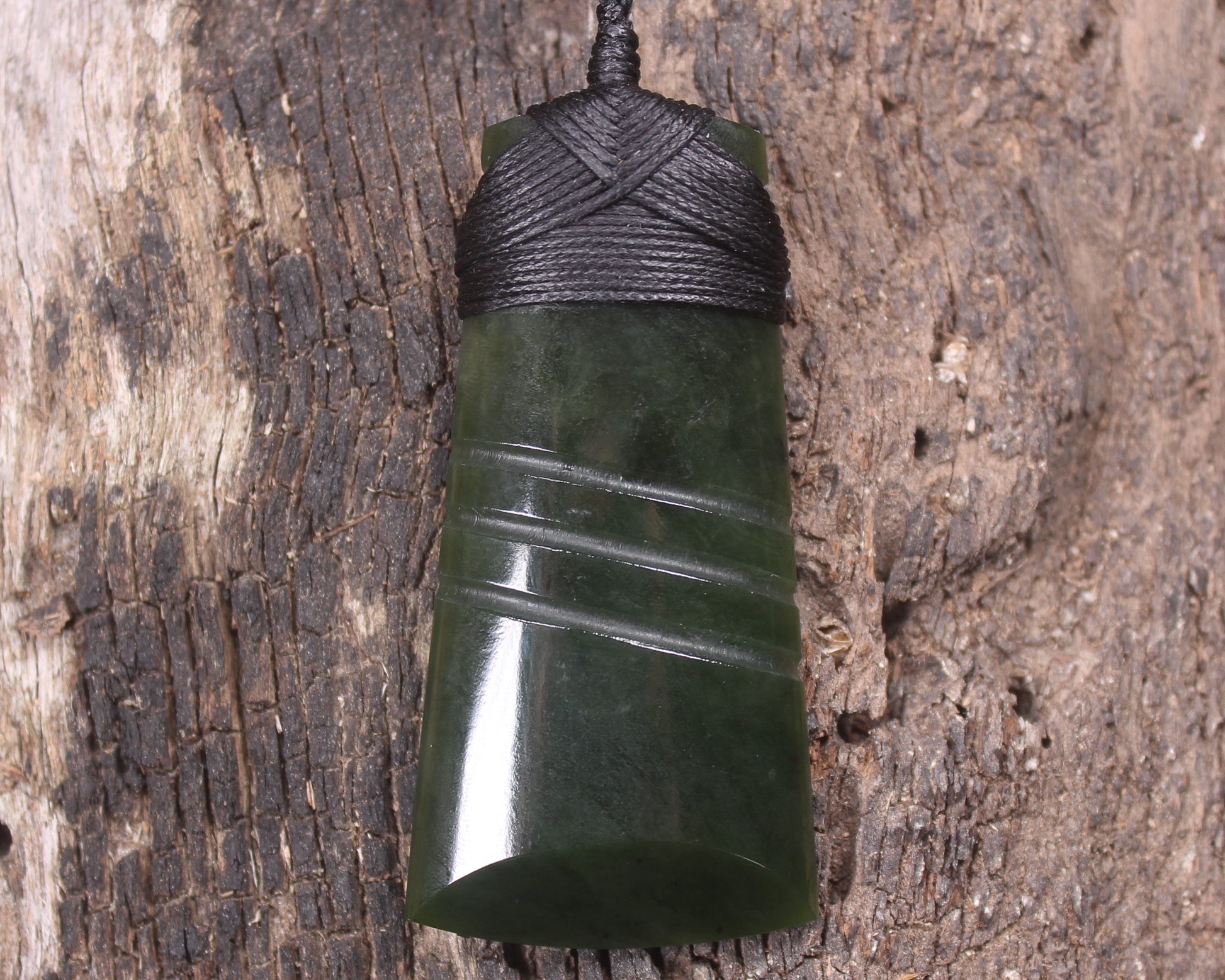 Kawakawa Pounamu Toki