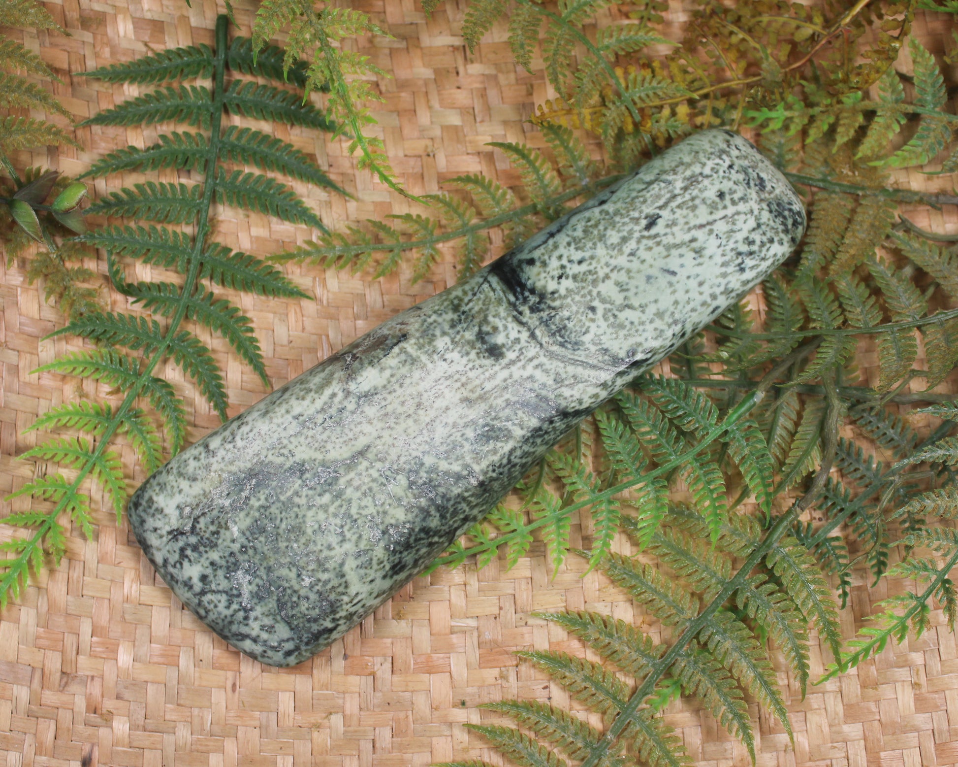 Rimu Pounamu Toki