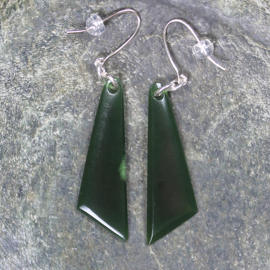 Roimata or Teardrop earrings carved from Kawakawa Pounamu - NZ Greenstone