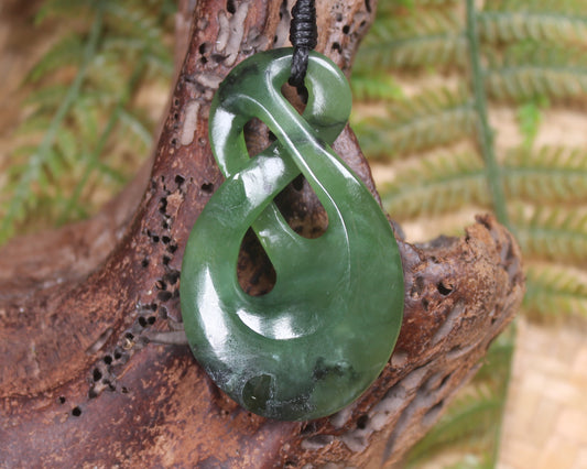 Twist Pendant carved from Hapopo Pounamu - NZ Greenstone