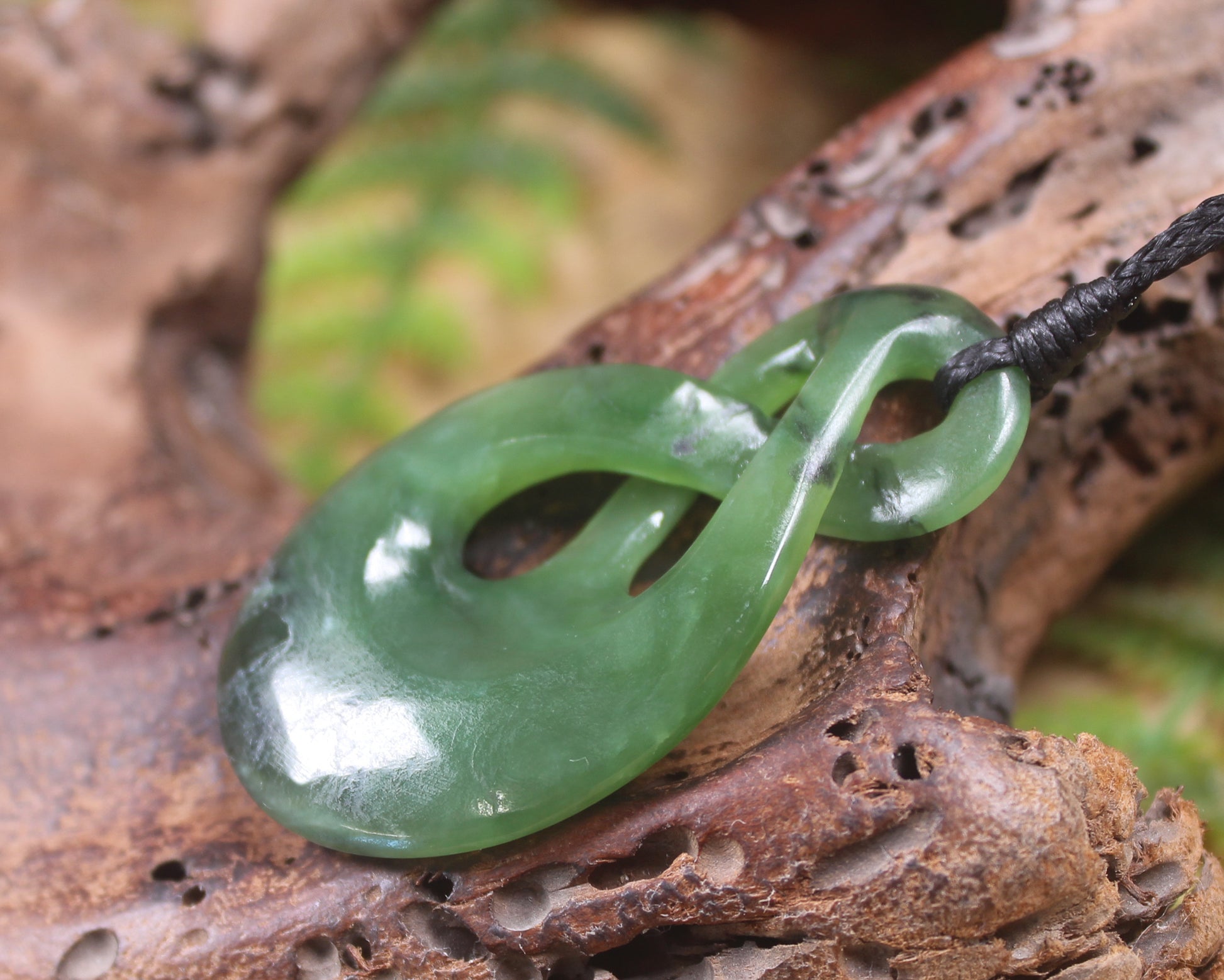 Twist Pendant carved from Hapopo Pounamu - NZ Greenstone