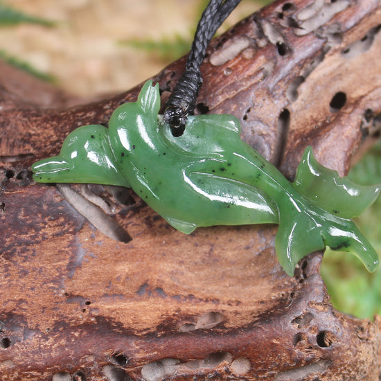 Dolphin or Aihe Pendant - Hapopo Pounamu - NZ Greenstone