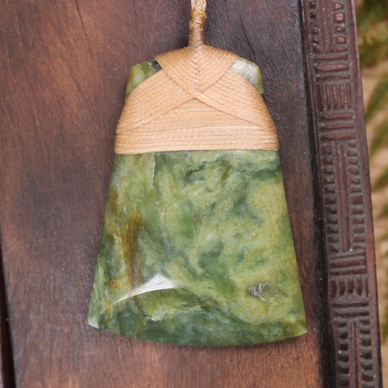 Toki or Adze Pendant carved from Flower Jade Pounamu - NZ Greenstone