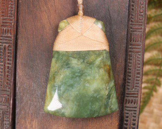 Toki or Adze Pendant carved from Flower Jade Pounamu - NZ Greenstone