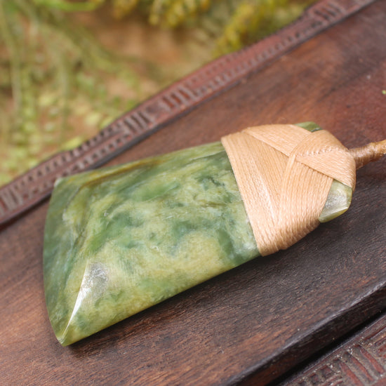 Toki or Adze Pendant carved from Flower Jade Pounamu - NZ Greenstone