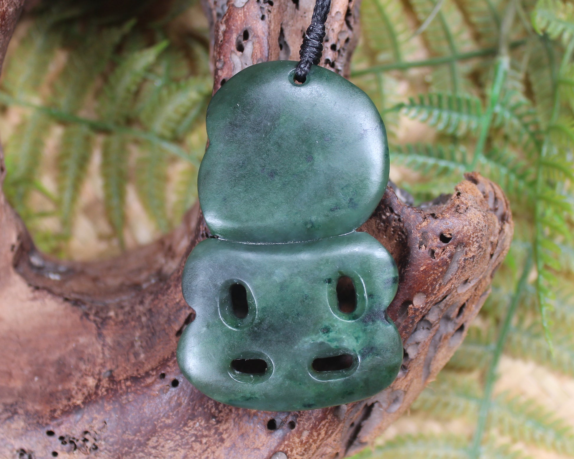 Hei Tiki carved from Kawakawa Pounamu - NZ Greenstone