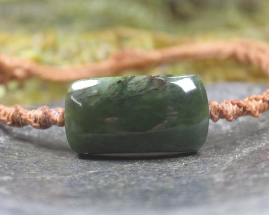 Kawakawa Pounamu Toki