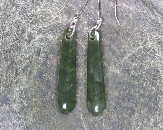 Roimata or Teardrop earrings carved from Rimu Pounamu - NZ Greenstone