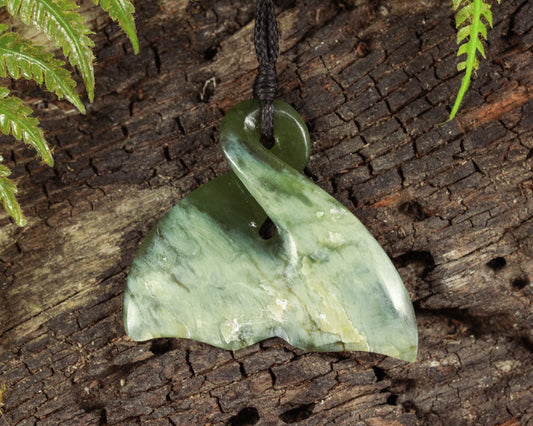 NZ Greenstone Medium Whale Tail Pendant (BE229) Hapopo Pounamu