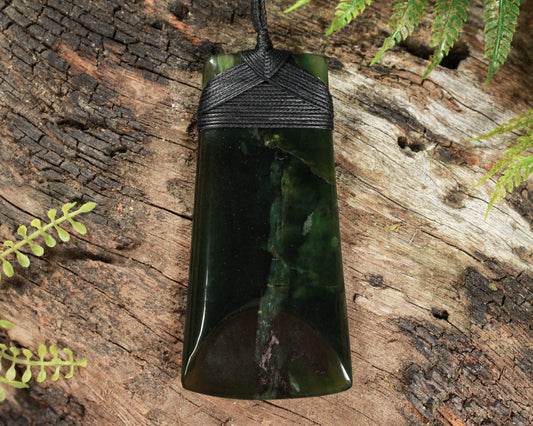 NZ Greenstone Large Toki Pendant (BM105) Tangiwai Pounamu