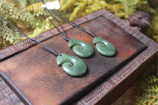 NZ Greenstone XSmall Hei Matau Pendant (BK794) Inanga Pounamu