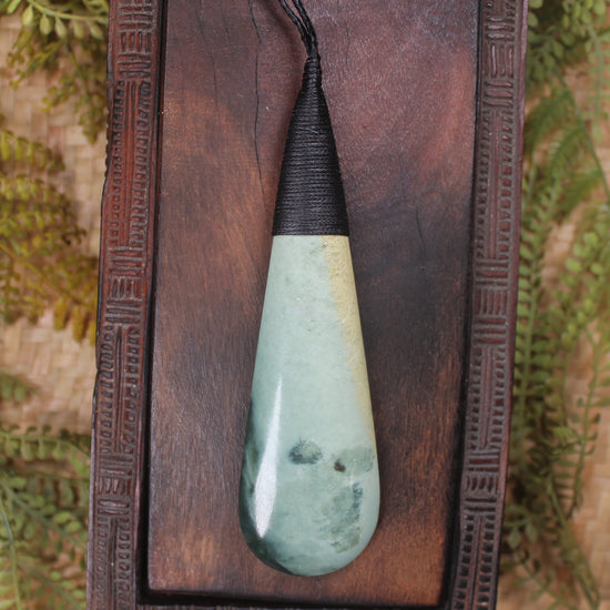 Roimata Teardrop carved from Inanga Pounamu - NZ Greenstone