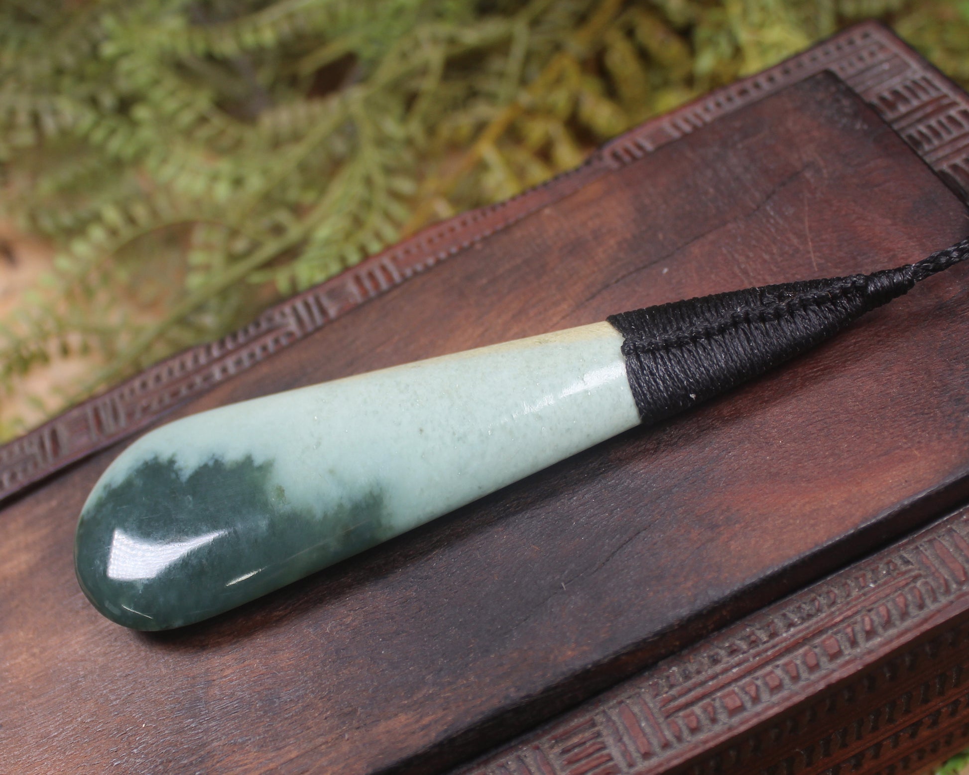 Roimata Teardrop carved from Inanga Pounamu - NZ Greenstone