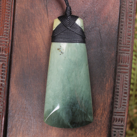 Inanga Pounamu Toki