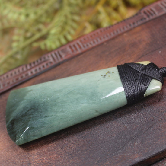 Inanga Pounamu Toki