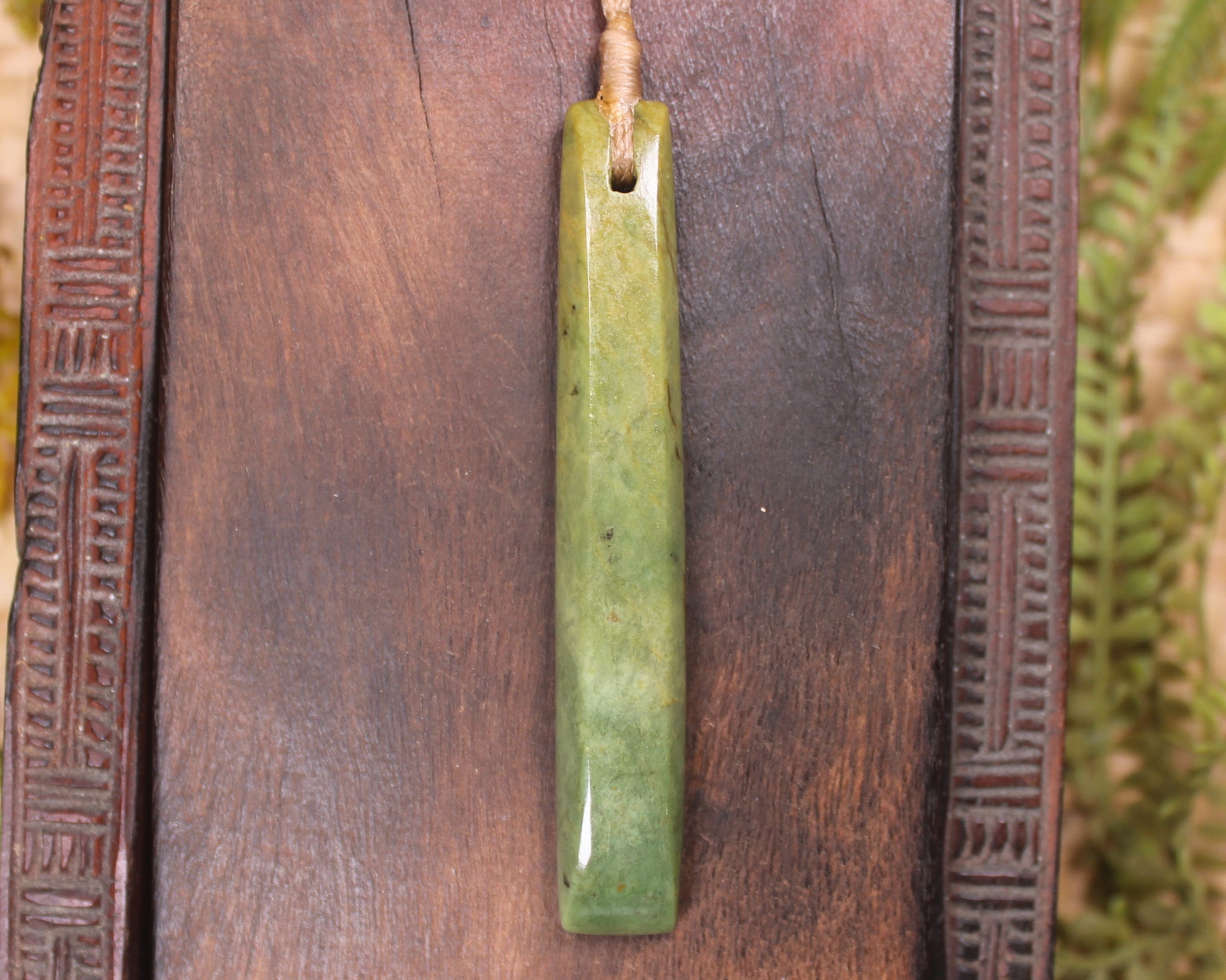 Flower Jade Pounamu Toki