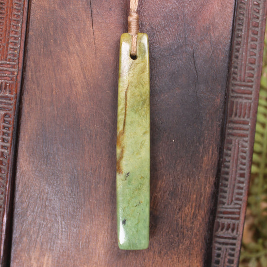 Flower Jade Pounamu Toki
