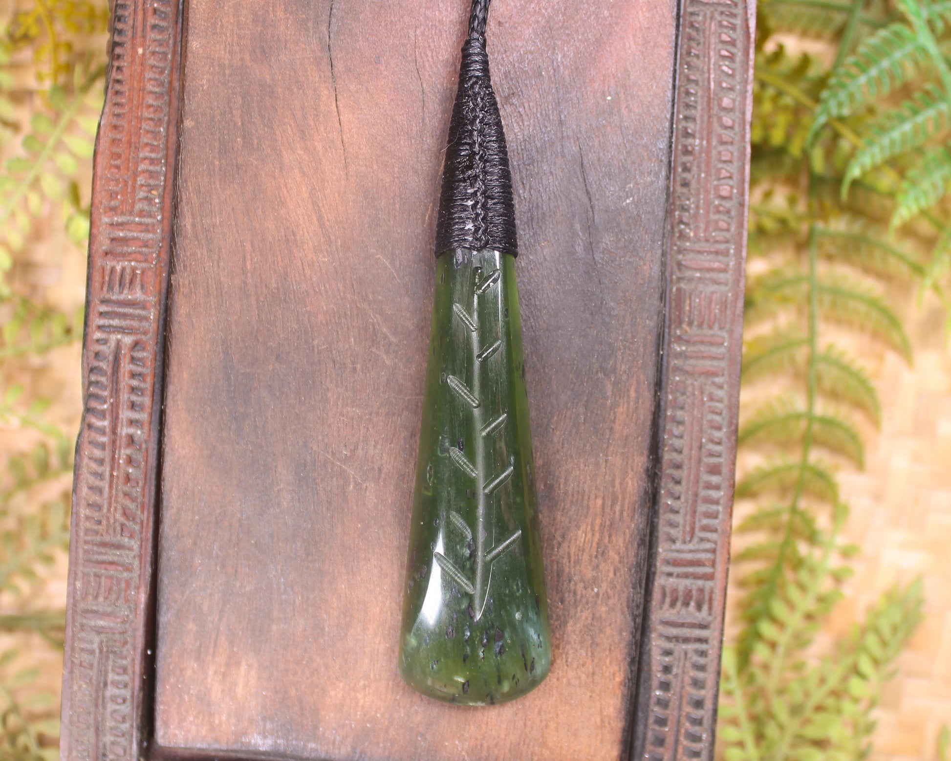 Toki or Adze Pendant carved from Tangiwai Pounamu - NZ Greenstone