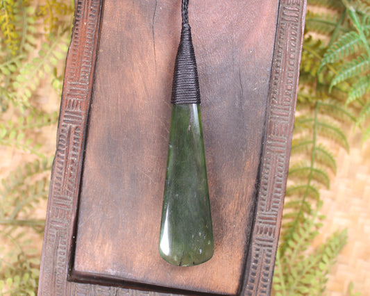 Toki or Adze Pendant carved from Tangiwai Pounamu - NZ Greenstone