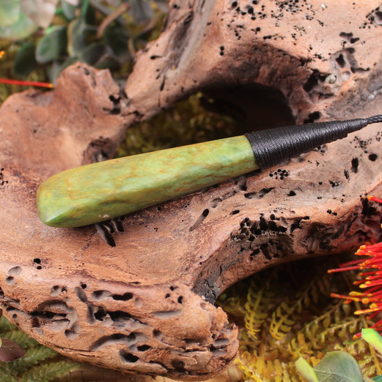 Toki or Adze Pendant carved from Flower Jade Pounamu - NZ Greenstone