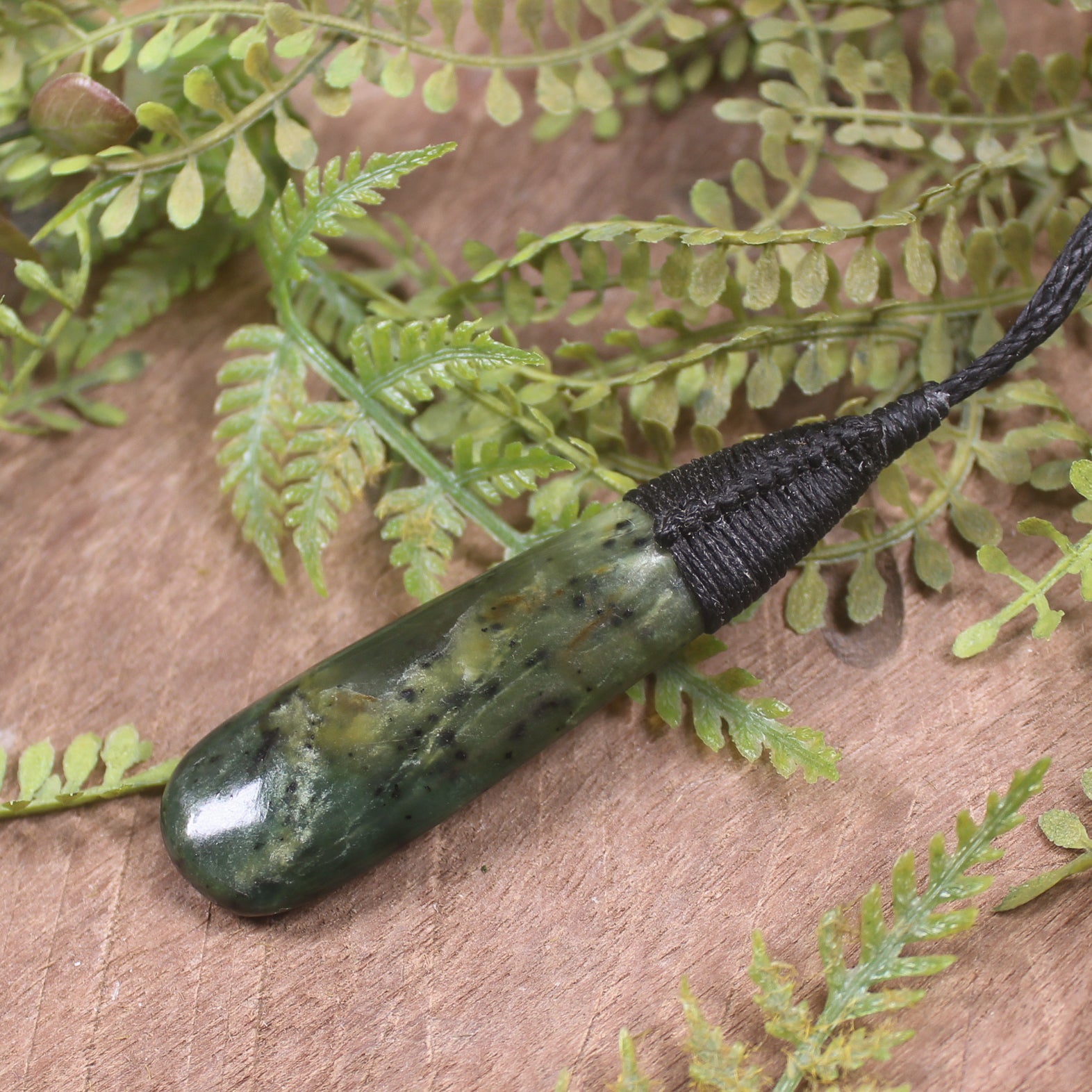 Rimu Pounamu Roimata Pendant - NZ Greenstone