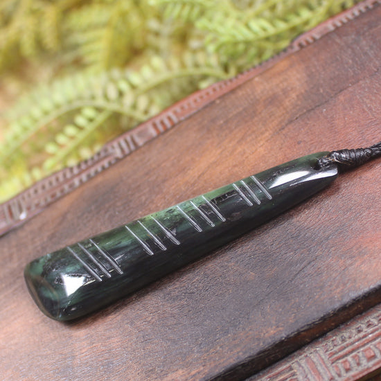 Toki or Adze Pendant carved from Tangiwai Pounamu - NZ Greenstone