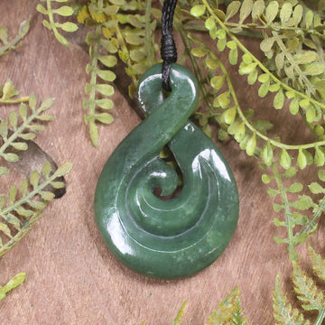 Koru Twist carved from Hapopo Pounamu - NZ Greenstone