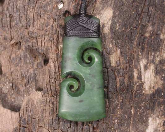 Toki or Adze with Koru carved from Hapopo Pounamu - NZ Greenstone