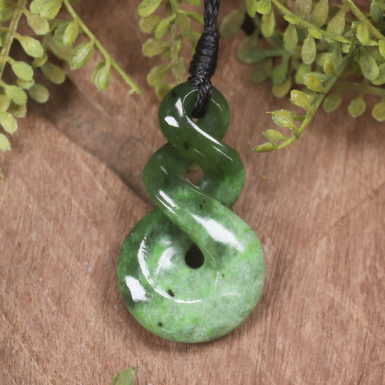 Twist carved from Kawakawa Pounamu - NZ Greenstone