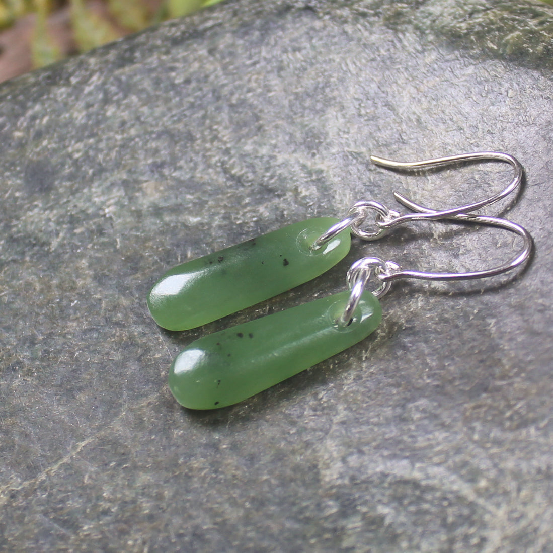 NZ Greenstone Roimata Earrings Hapopo Pounamu