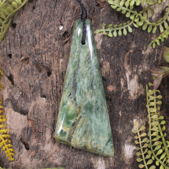 Arahura Pounamu Toki