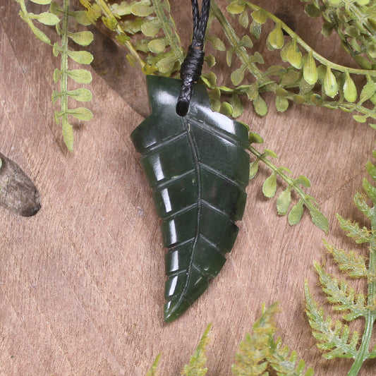 Kawakawa Pounamu Fern pendant - NZ Greenstone