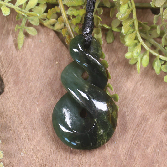 Twist carved from Kawakawa Pounamu - NZ Greenstone