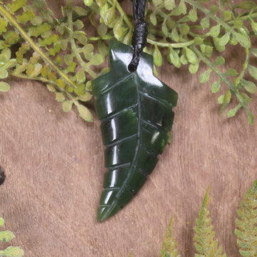 Kawakawa Pounamu Fern pendant - NZ Greenstone