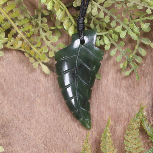Kawakawa Pounamu Fern pendant - NZ Greenstone
