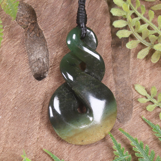 Twist or Pikorua carved from Flower Jade Pounamu - NZ Greenstone