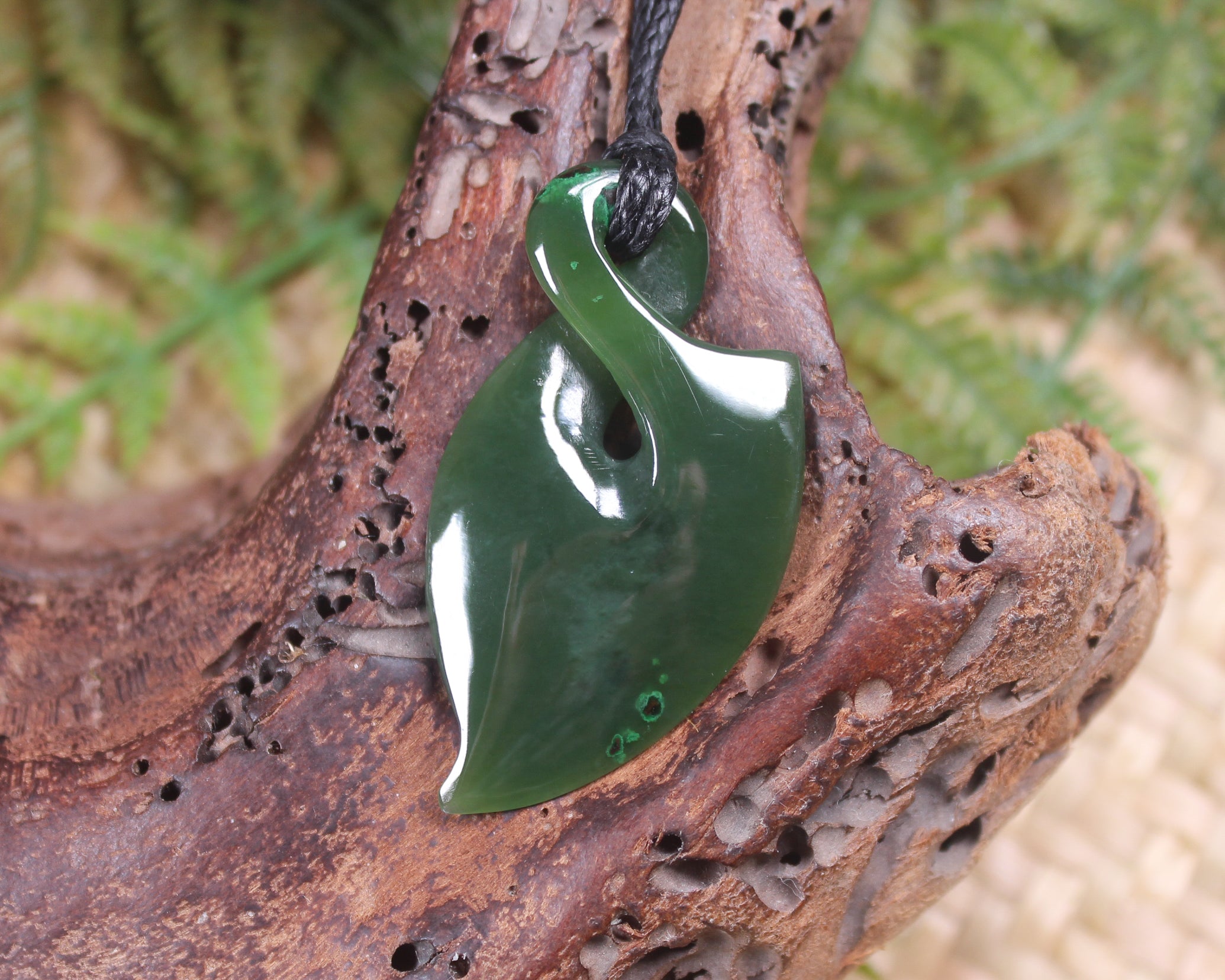 Twist carved from Inanga Pounamu - NZ Greenstone