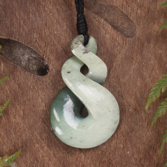 Twist or Pikorua carved from Hapopo Pounamu - NZ Greenstone